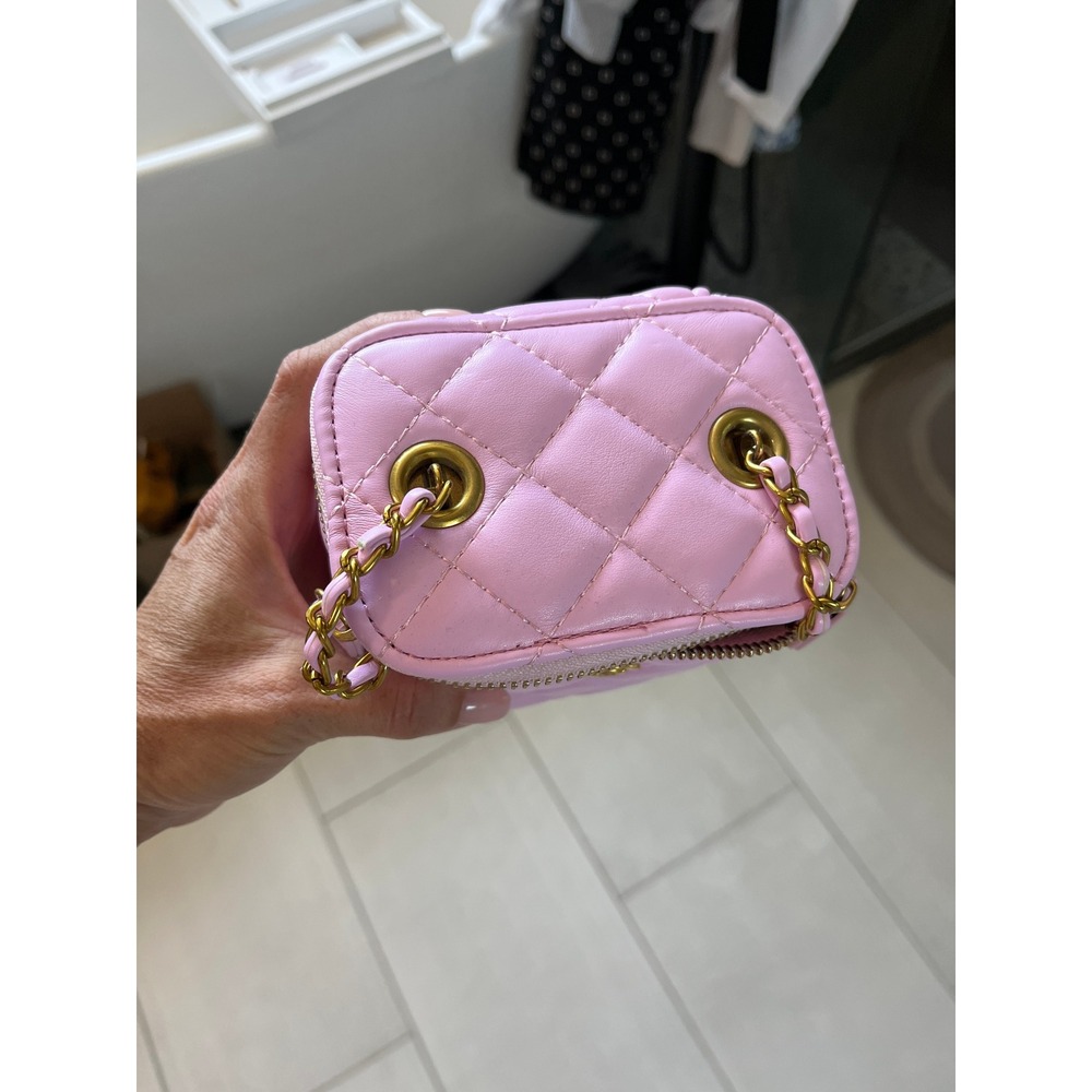Pink Quilted Mini Vanity Case Crossbody Bag Gold Chain Flower Charm Boho Chic - Picture 2 of 12